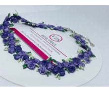 Load image into Gallery viewer, Floral Choker Necklace